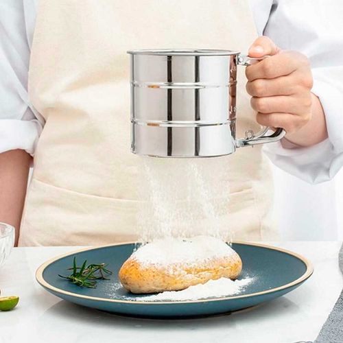 Polvilhador Peneira C/ Gatilho 9cm em Aço Inox Kehome